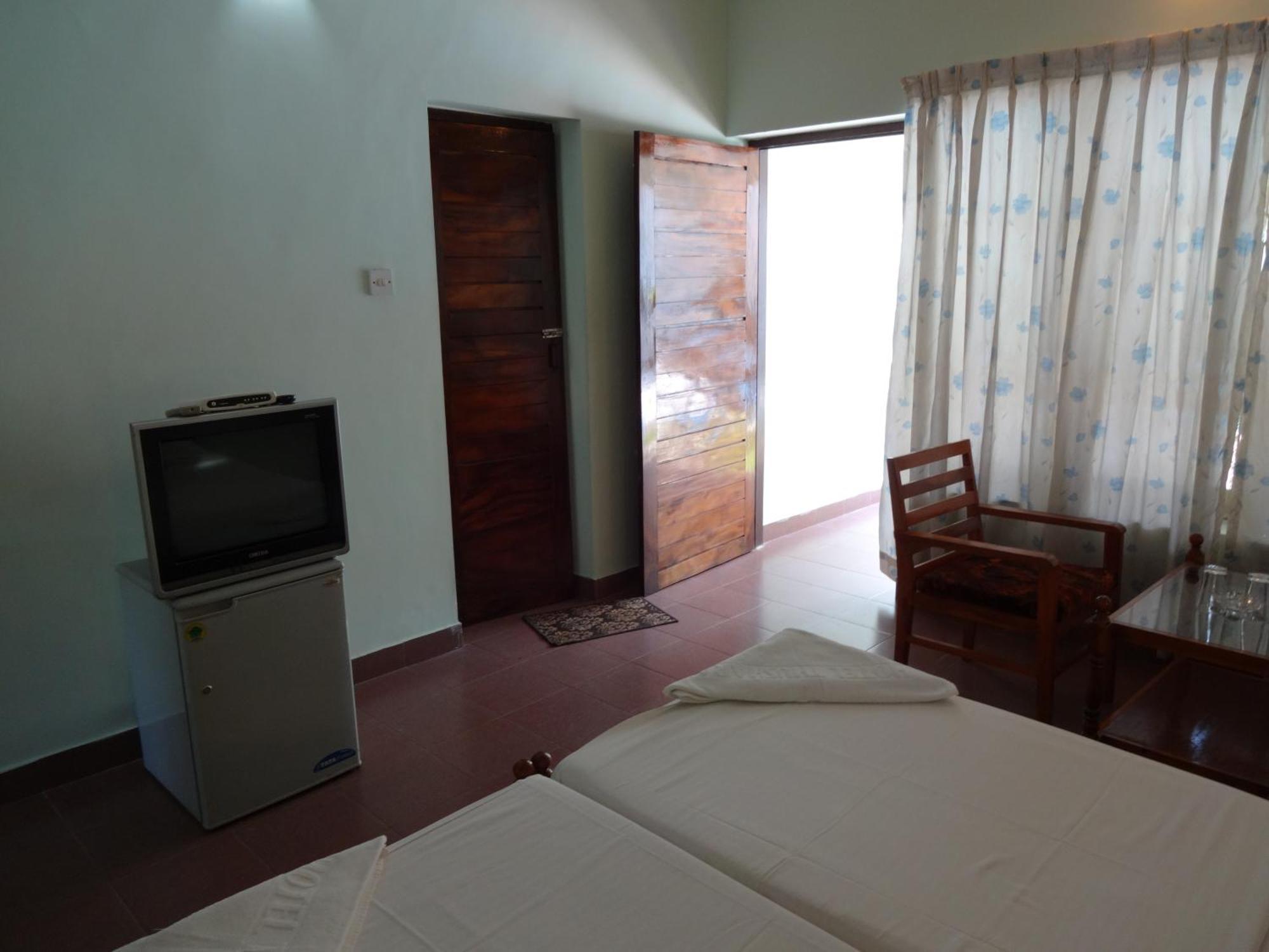 Hotel Thushara Kovalam Dış mekan fotoğraf