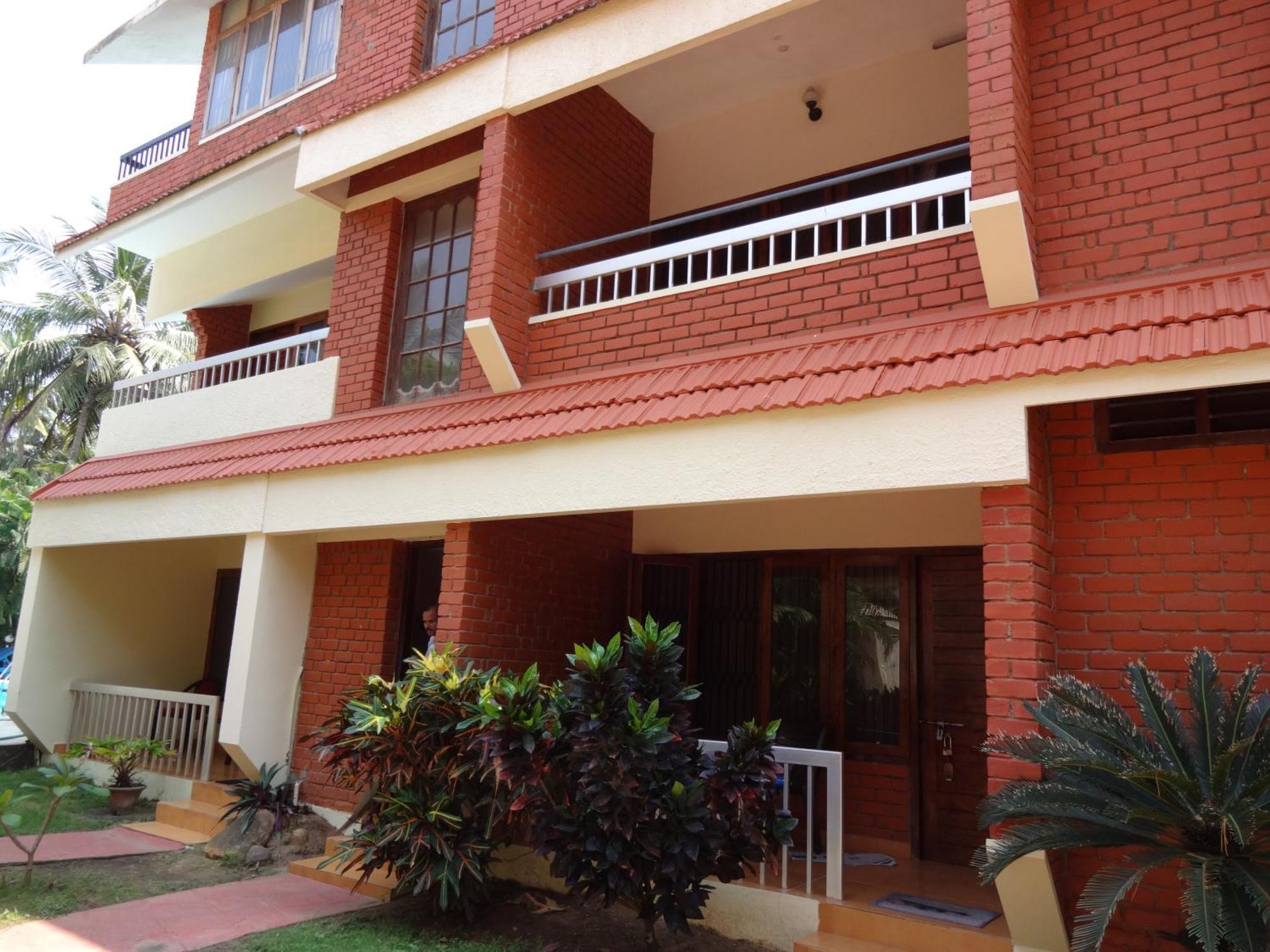 Hotel Thushara Kovalam Dış mekan fotoğraf