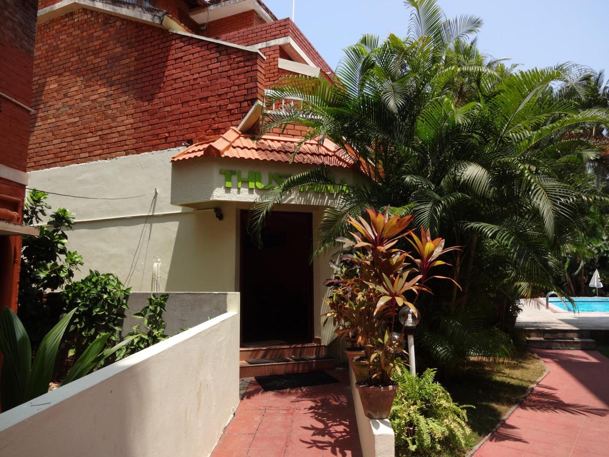 Hotel Thushara Kovalam Dış mekan fotoğraf