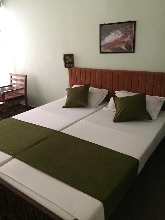 Hotel Thushara Kovalam Dış mekan fotoğraf