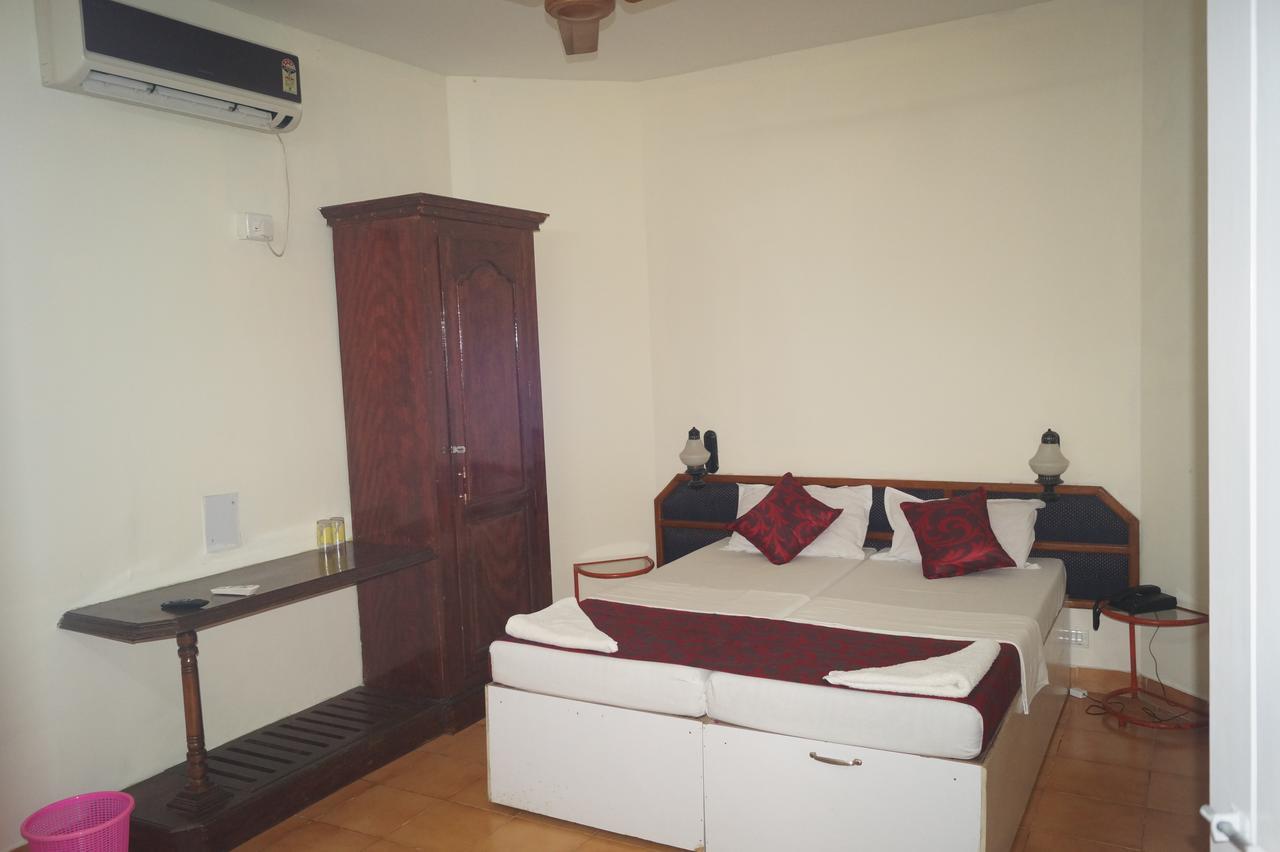 Hotel Thushara Kovalam Dış mekan fotoğraf