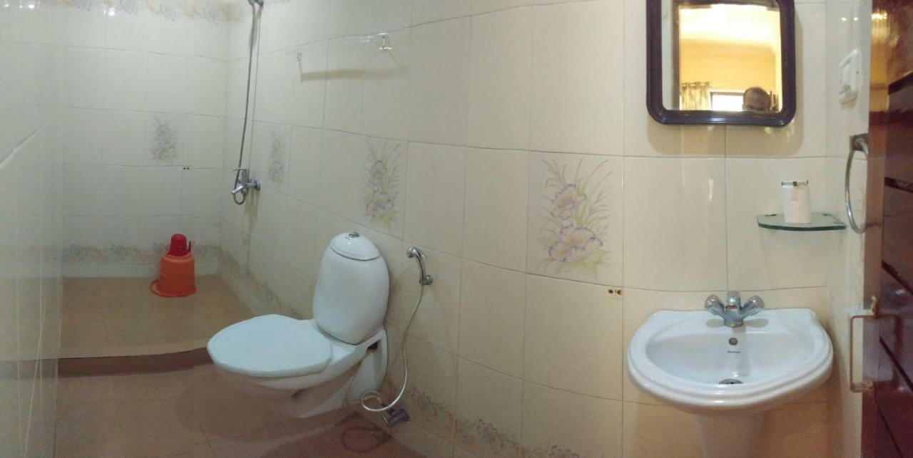 Hotel Thushara Kovalam Dış mekan fotoğraf